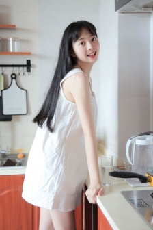 女房客
